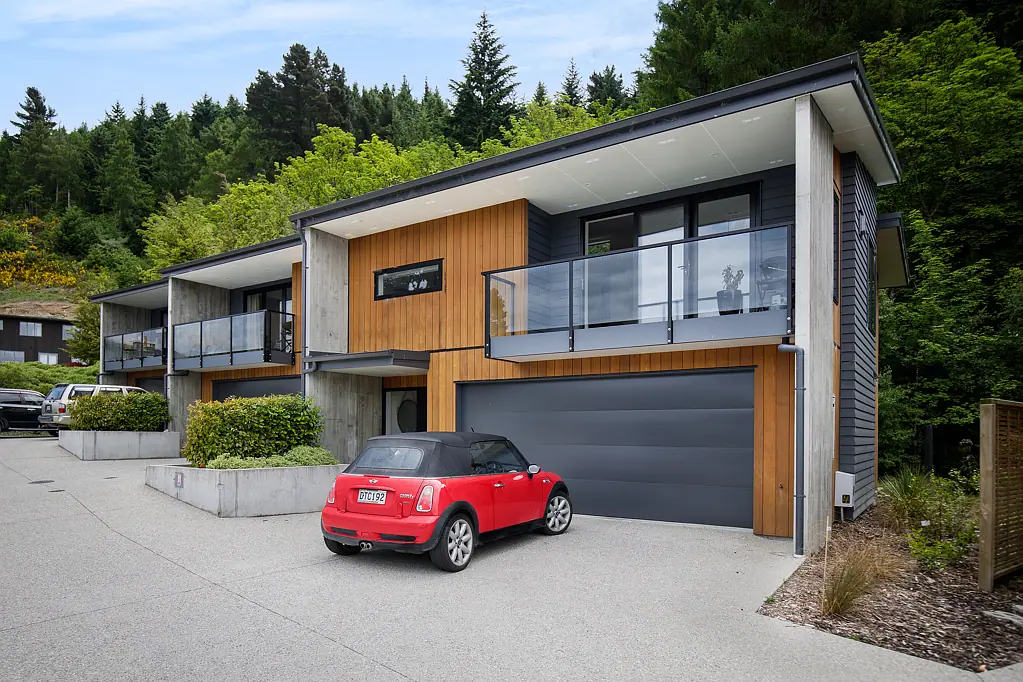 Queenstown 4房  Fully Furnished Townhouse with 365-Day VA Consent