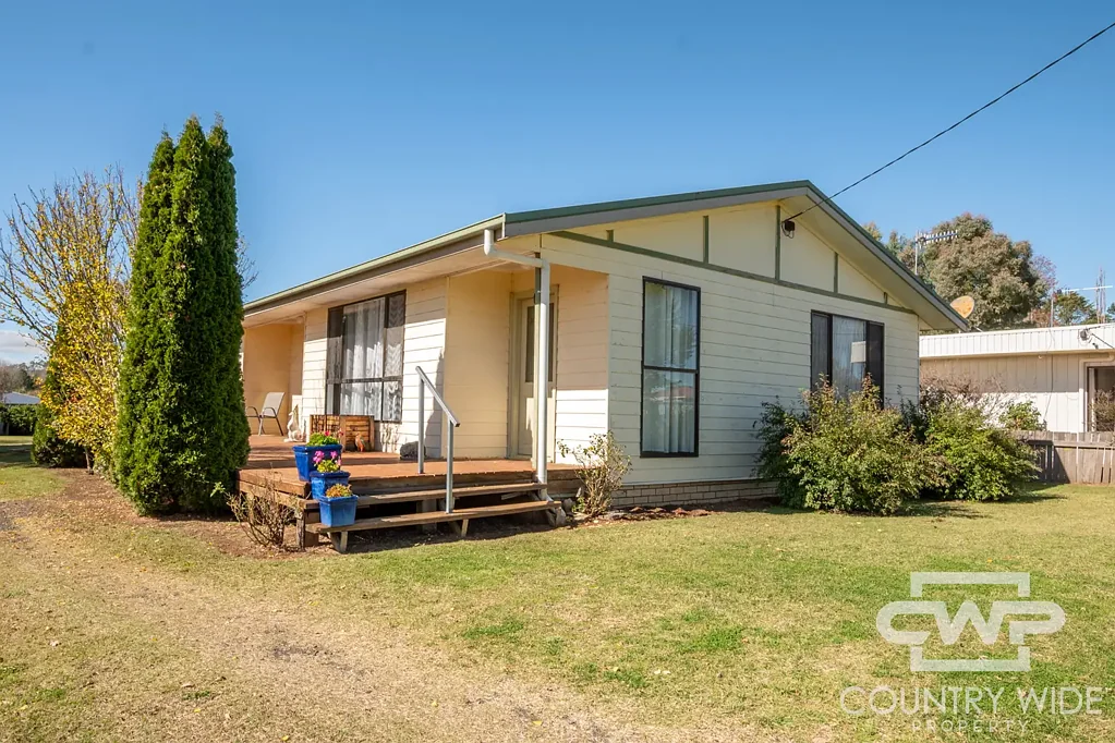 Glen Innes 3ਬੈੱਡਰੂਮ Expansive Block