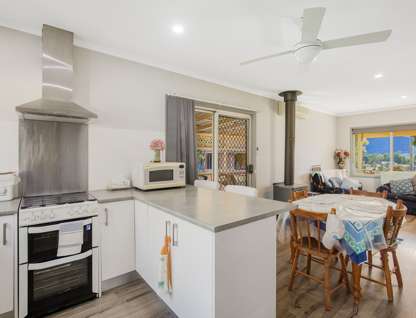 129 Loftus Street, Bemboka, NSW 2550, 2 Bedrooms, 1 Bathrooms, House