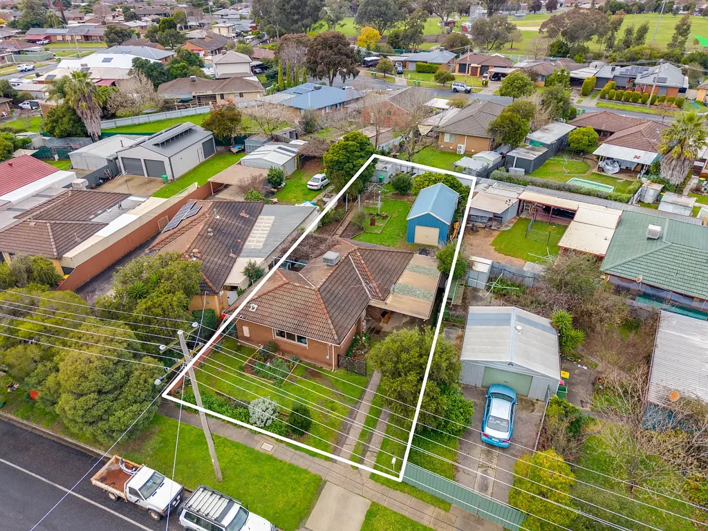West Wodonga 3房  Big Backyard, Great Shed, Handy Location