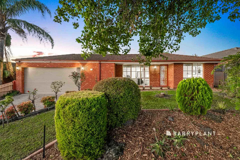 8 Amber Crescent, Narre Warren, VIC 3805
