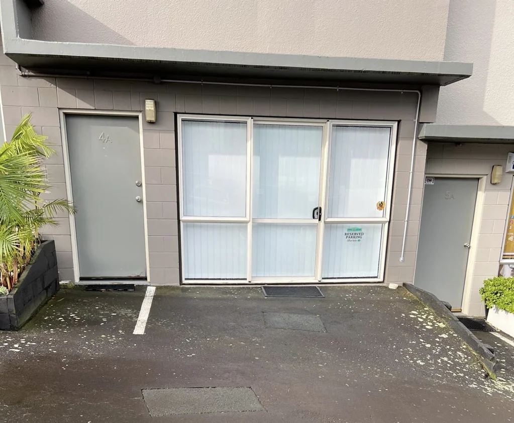 Birkenhead Tidy bite-sized office