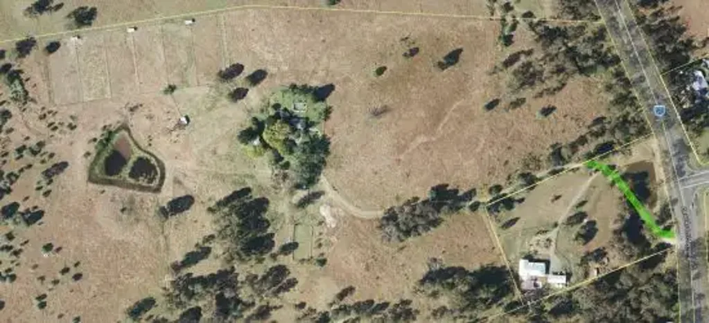 Beaudesert 4房  106 ACRES WITH A HOME OVERLOOKING MAGNIFICENT VIEWS