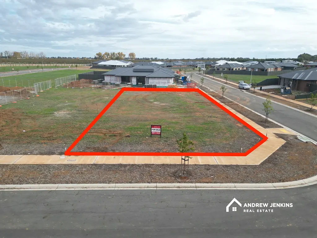 Cobram  Premium Corner Allotment on the Edge of Town