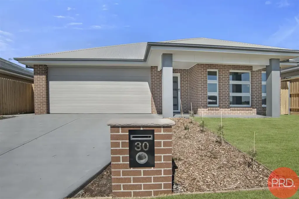 Thornton 3침실 Contemporary investor’s Gem