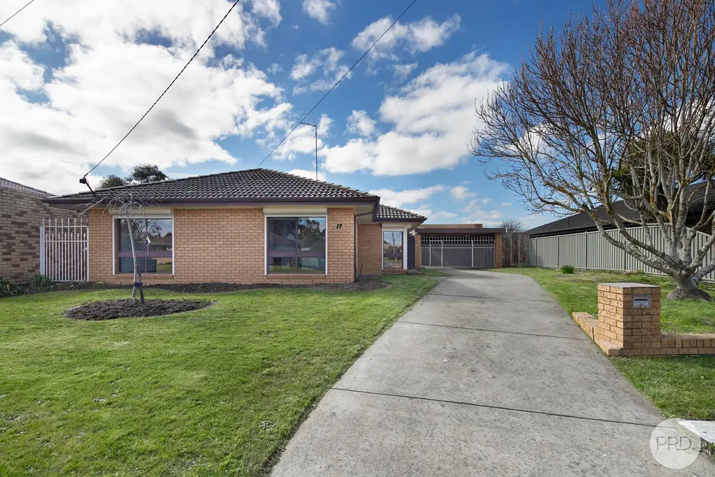 Wendouree 3 Bedroom Big Block, Big Shed, Great Location