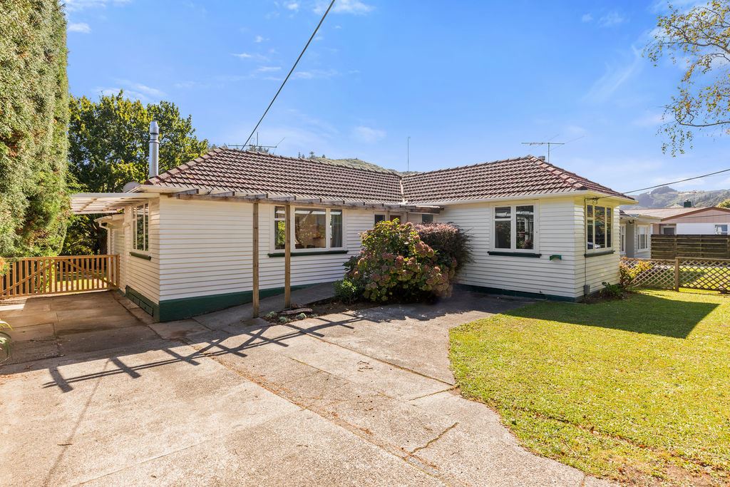 49r Hine Road, Wainuiomata, Lower Hutt, 0 phòng ngủ, 0 phòng tắm