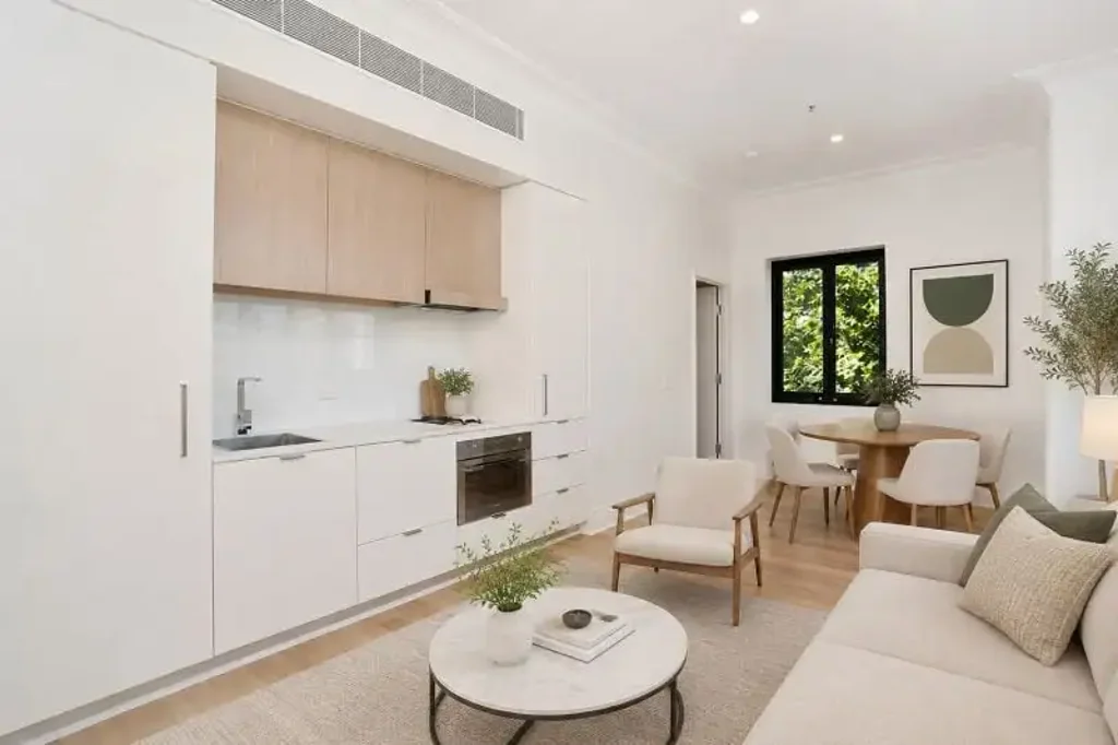 Contemporary Apartment in the Heart of Potts Point