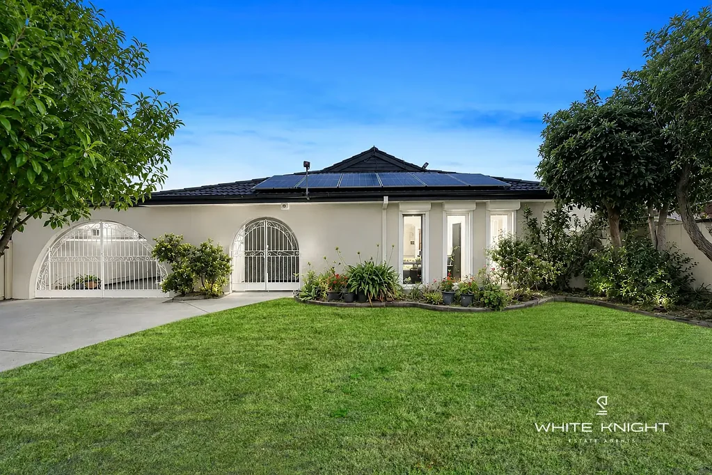 St Albans 4 Bedroom Family Living at Its Best in St Albans