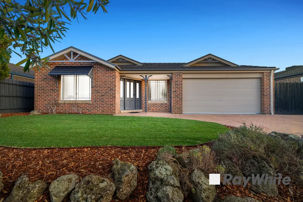1 Norma Close, Narre Warren South, VIC 3805