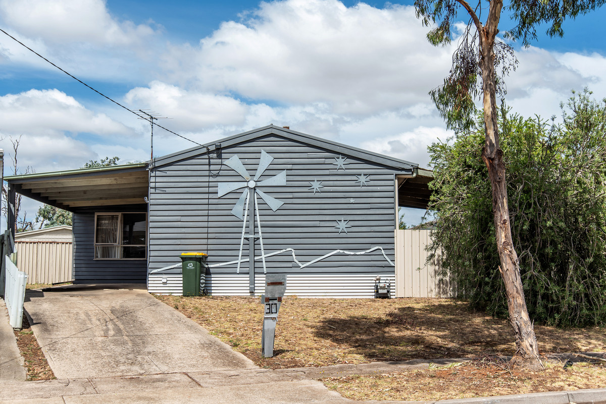 30 DUKE AV, HAMILTON VIC 3300, 0 rūma, 0 rūma horoi, House