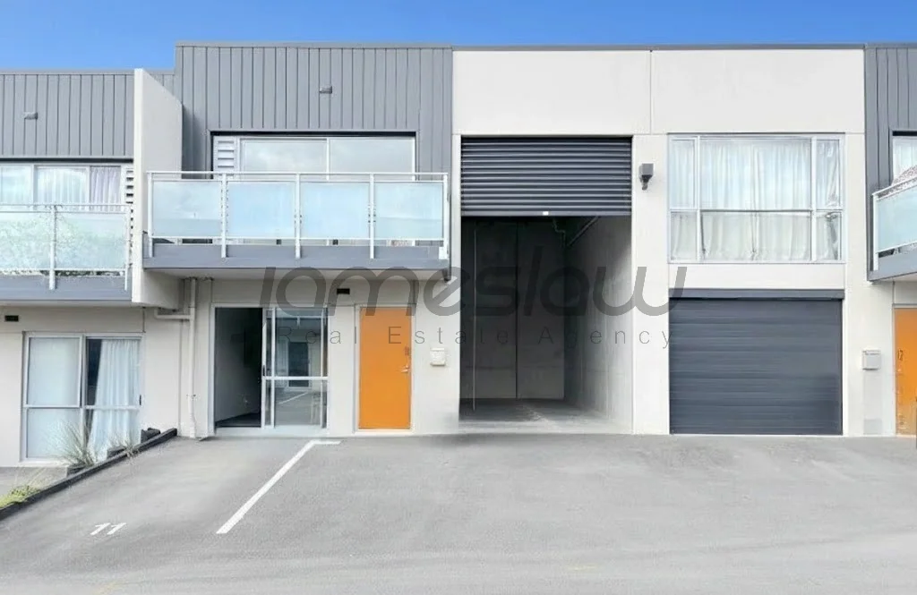 Stanmore Bay  Modern High-Stud Warehouse & Office