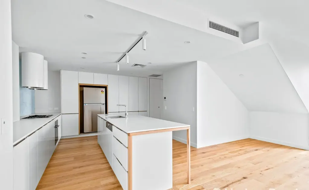 Doncaster 3部屋 Luxurious Three-Bedroom Penthouse with Panoramic Views – “Nest at the Hill”