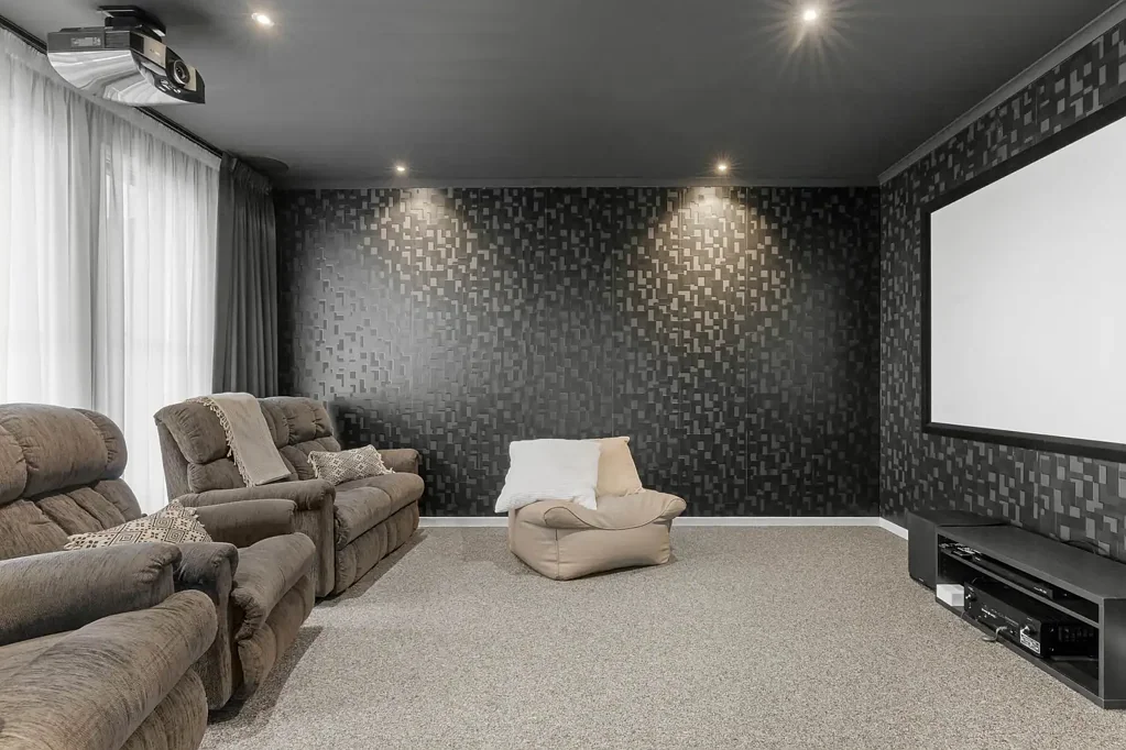 Meadows 5침실 Country Charm with Modern Features