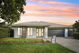 35 Great Sandy Circuit, Pimpama