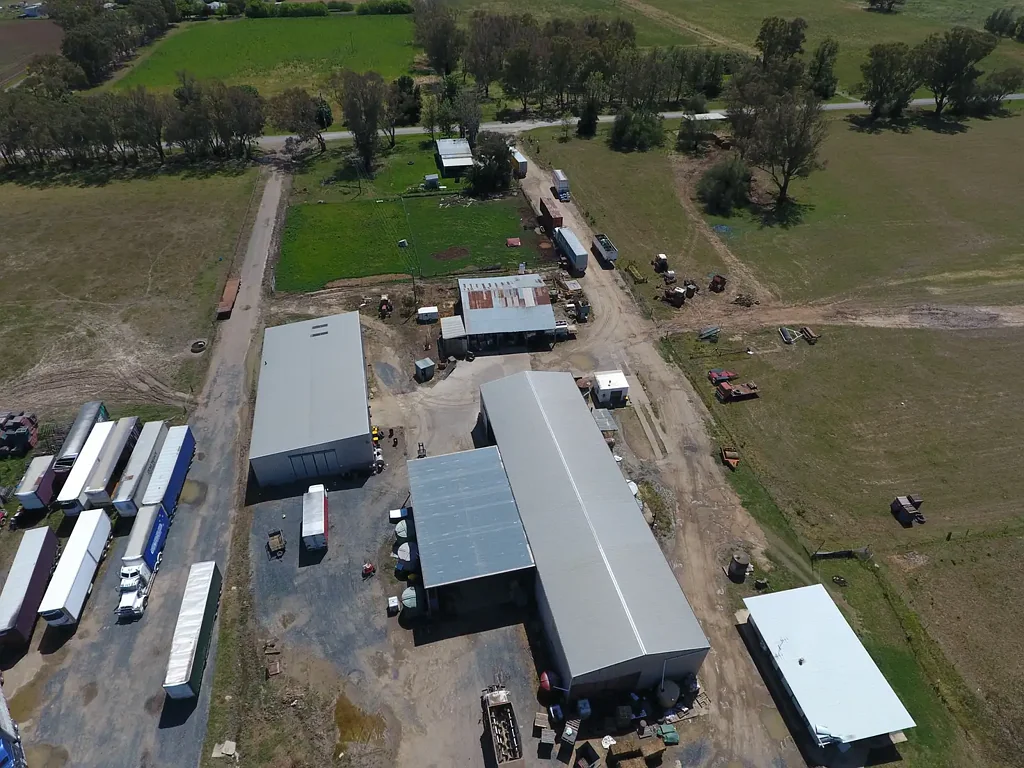 Forbes 5 Commercial Sheds  + Weighbridge, Office & Residence  under 1km to Highway