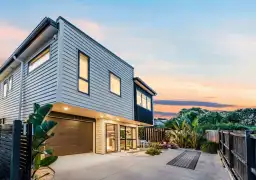 9B Howard Hunter Avenue, Saint Johns