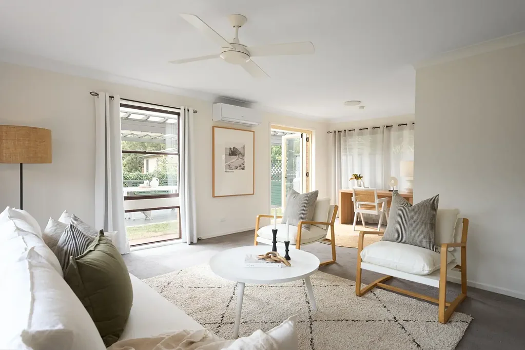 27 The Crescent, Helensburgh, NSW 2508
