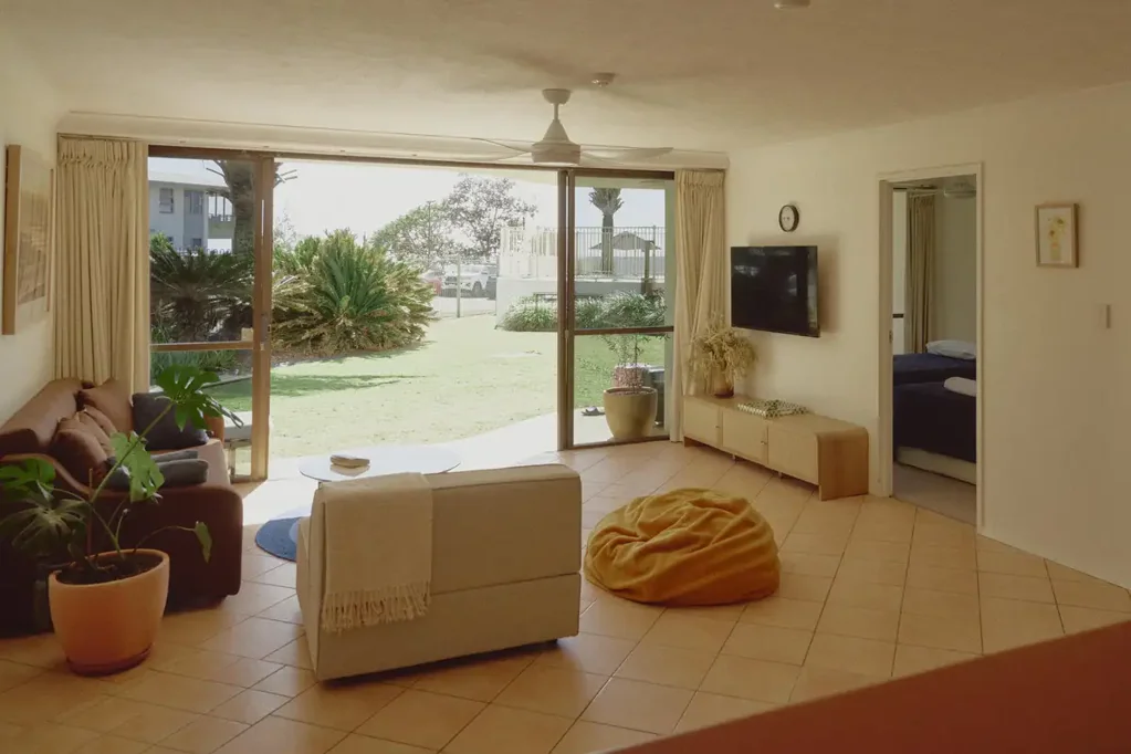 Tugun 2Kwarto Rare Ground Floor Beachfront Living in San Simeon