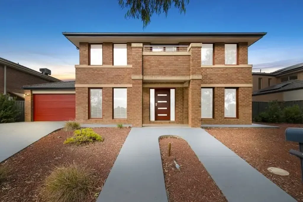 Manor Lakes 4房  Luxurious Family Living in the Heart of Manor Lakes!