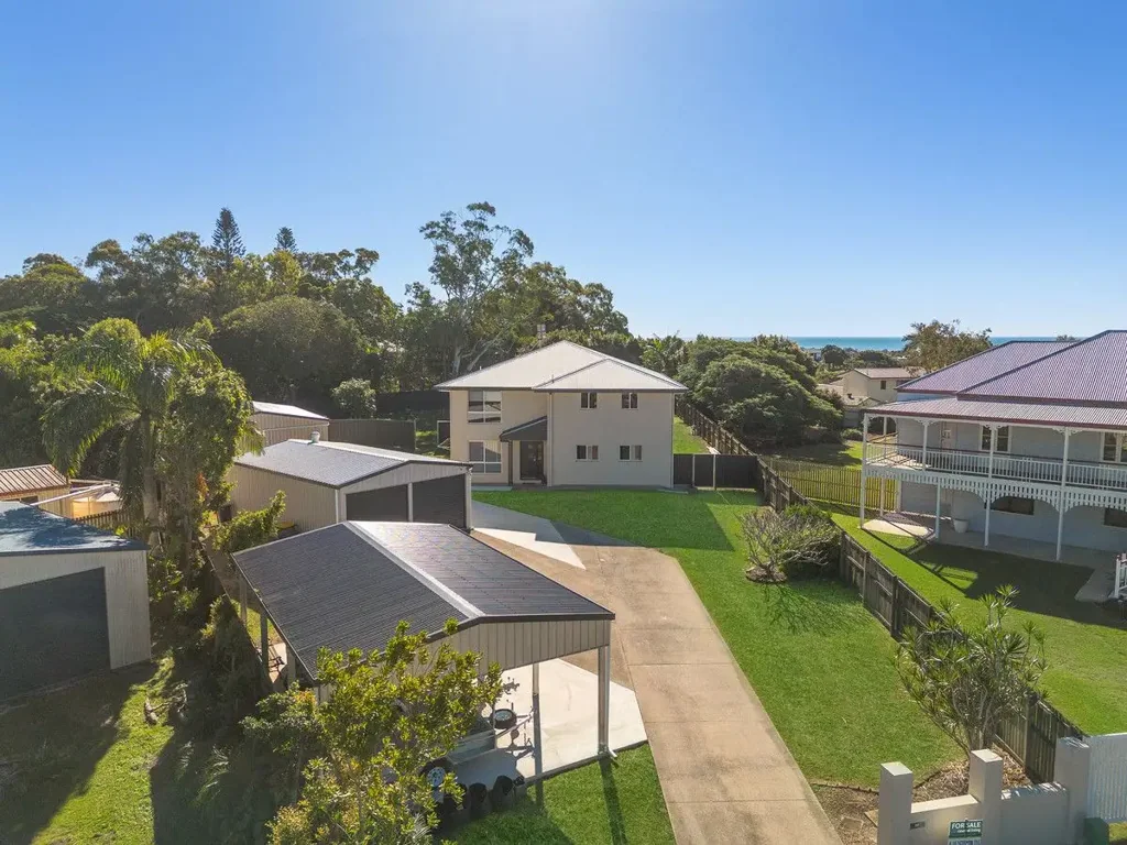 Dundowran 5 Bedroom Immaculate Dual-Living Family Home on ½ Acre with Coastal & Rural Views