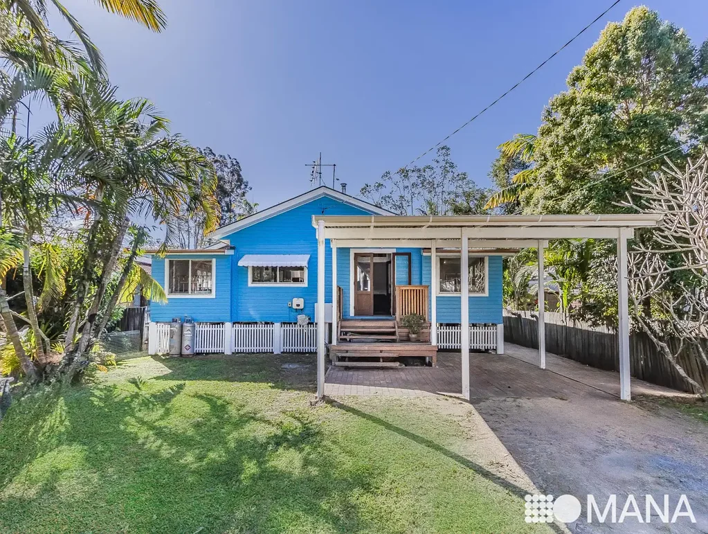 South Golden Beach 4Kwarto A beautiful Queenslander beach house - just a stroll to the sand
