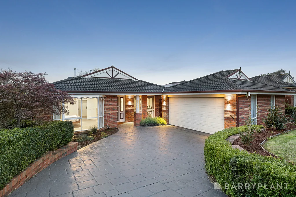 24 Freshfield Avenue, Mooroolbark, VIC 3138