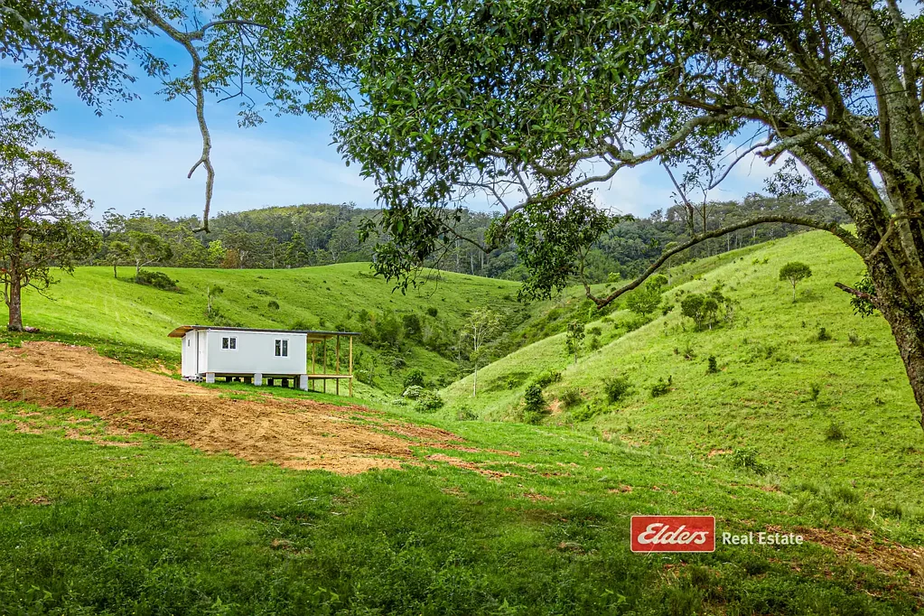 Gloucester "Mahogany Ridge" - A Rare Lifestyle Opportunity