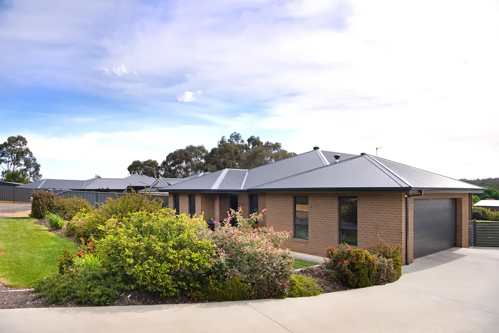 Campbells Creek 3침실 Space, quality & versatility on a generous 1515m2 allotment with excellent workshop