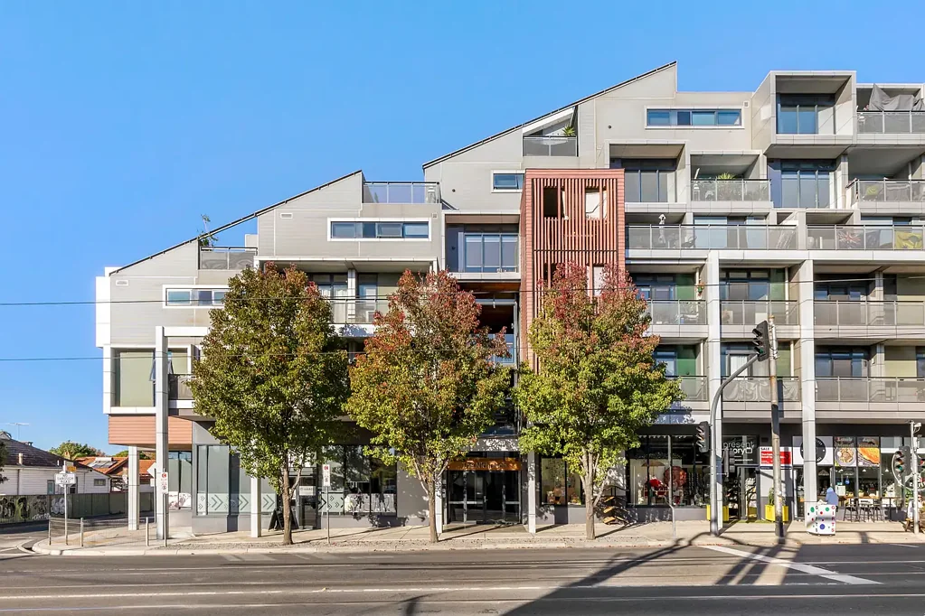 Coburg 1ห้องนอน Live-In or Invest in One of Coburg's Finest Quarters