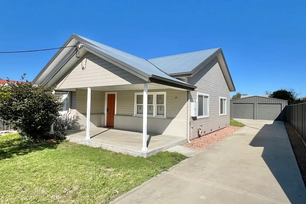 FF HOME WITH SHED – UNFURNISHED LEASING OPTIONS AVAILABLE