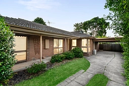 17 Browning Drive, Glen Waverley