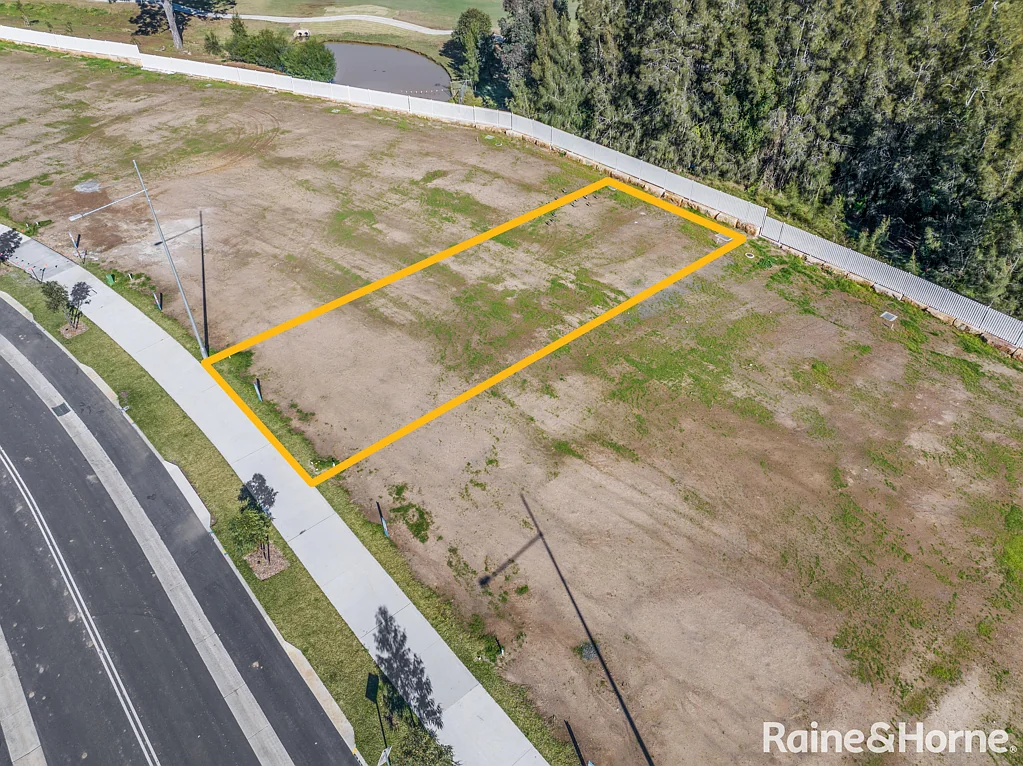 85 Ballandean Boulevard, Gledswood Hills, NSW 2557