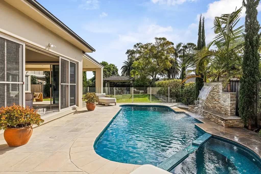Strathfield 6ਬੈੱਡਰੂਮ Luxury Tri-Level Residence with Basement, Perched on 1,100sqm in Strathfield's Coveted Elite Golden Mile Precinct