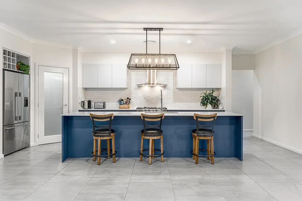 Moss Vale 4 Slaapkamer Sunlit Spaces, Premium Finishes and Exceptional Family Appeal