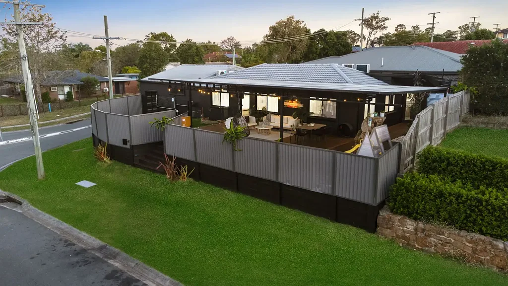 Hillcrest 4 Slaapkamer Sellers Are Committed Elsewhere - Must Sell Fast !