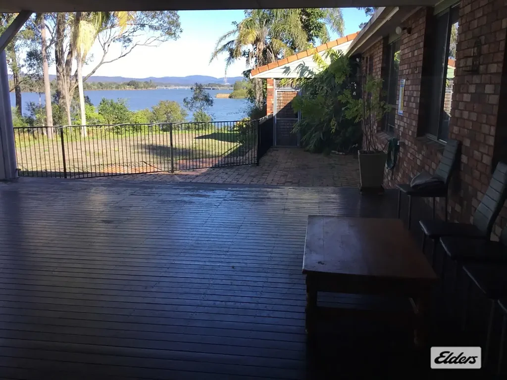 Executive house with extensive river views