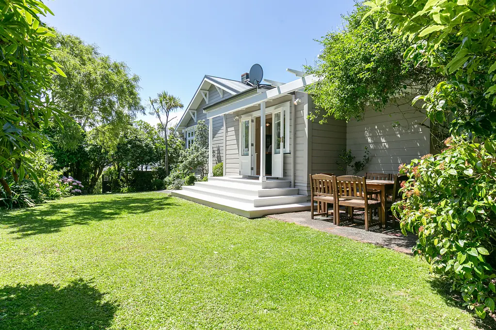 35 Homewood Avenue, Karori, Wellington