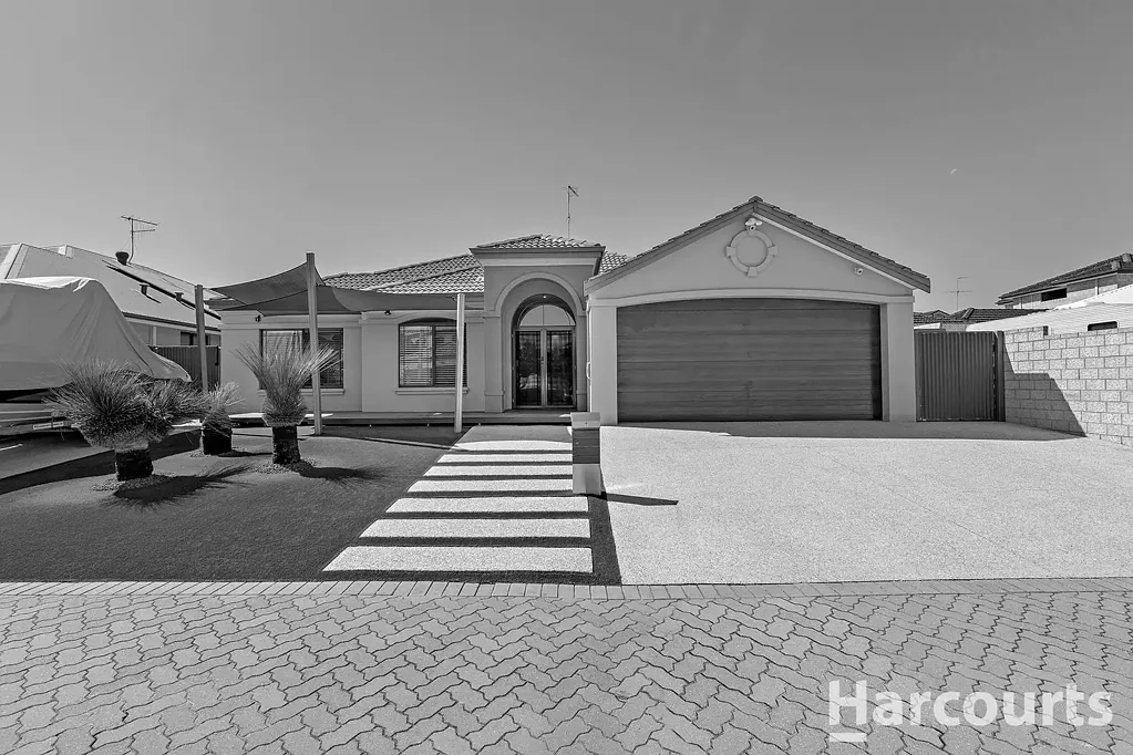8 San Marco Quays, Halls Head, WA 6210