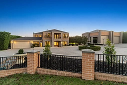 6 Goldthorp Court, Frankston South