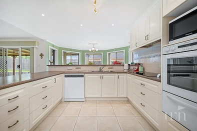 Kusina - 14 Marriott Drive, Mount Martha, VIC 3934