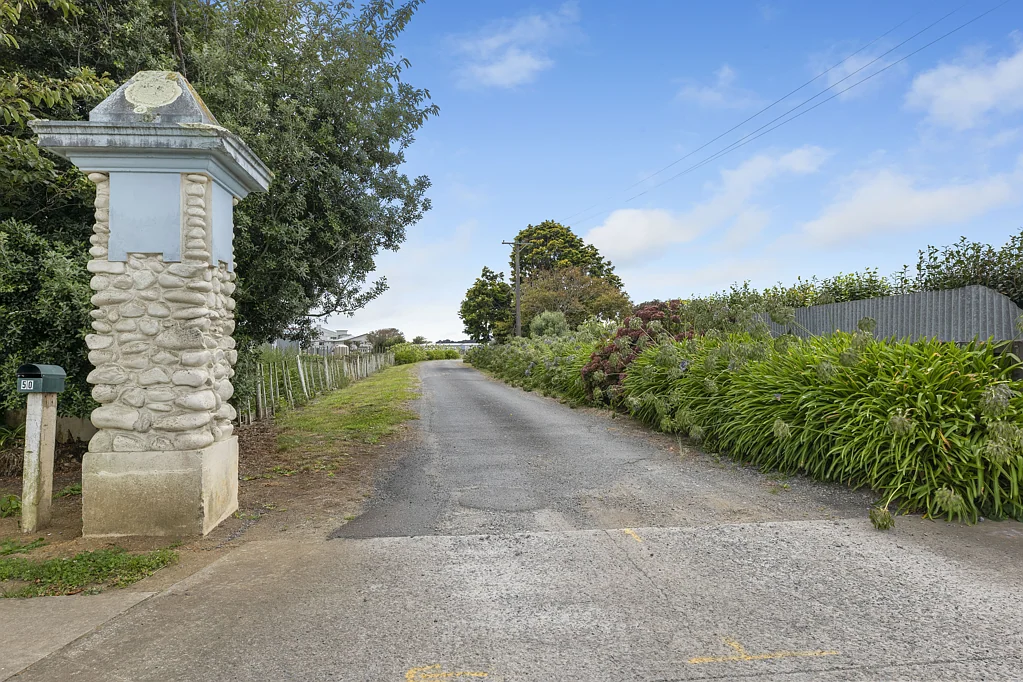 Hawera 3બેડરૂમ Live Next door to the Hawera Racecourse!