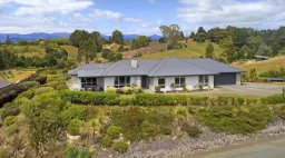 59 Redvale Road, Redwood Valley