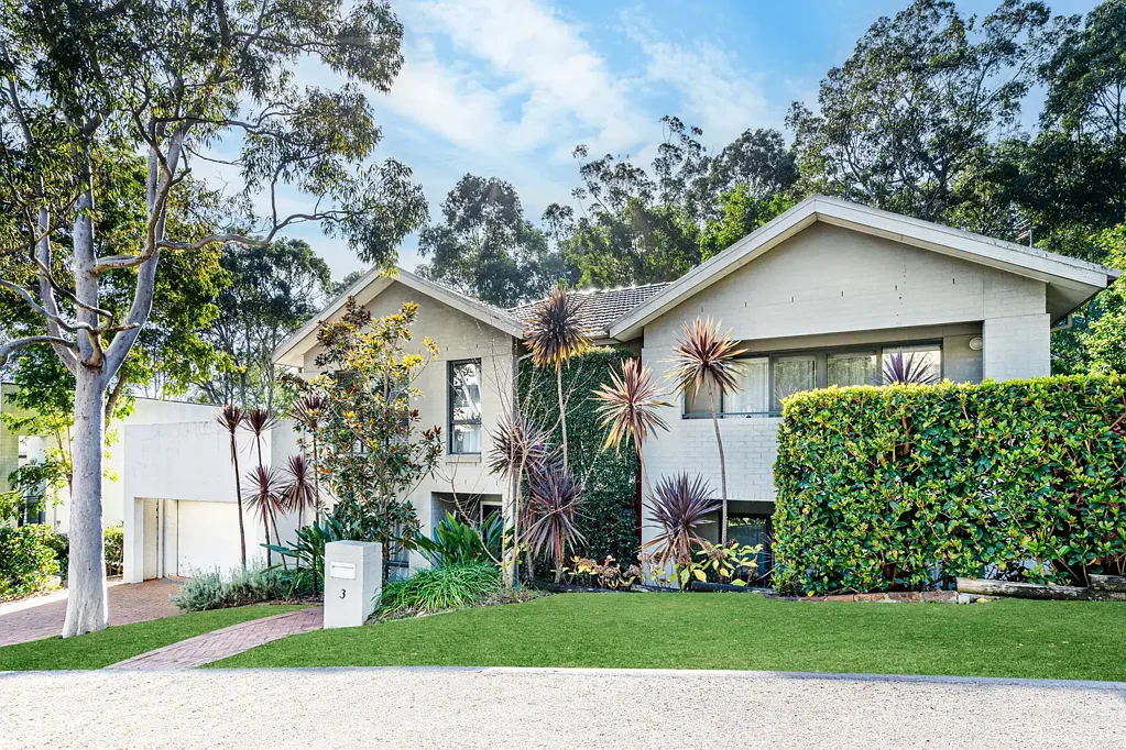 Castle Hill 4chambre Private Parkside Living in a Prestigious Castle Hill Setting