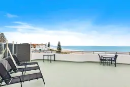 19/387 Golden Four Drive, Tugun