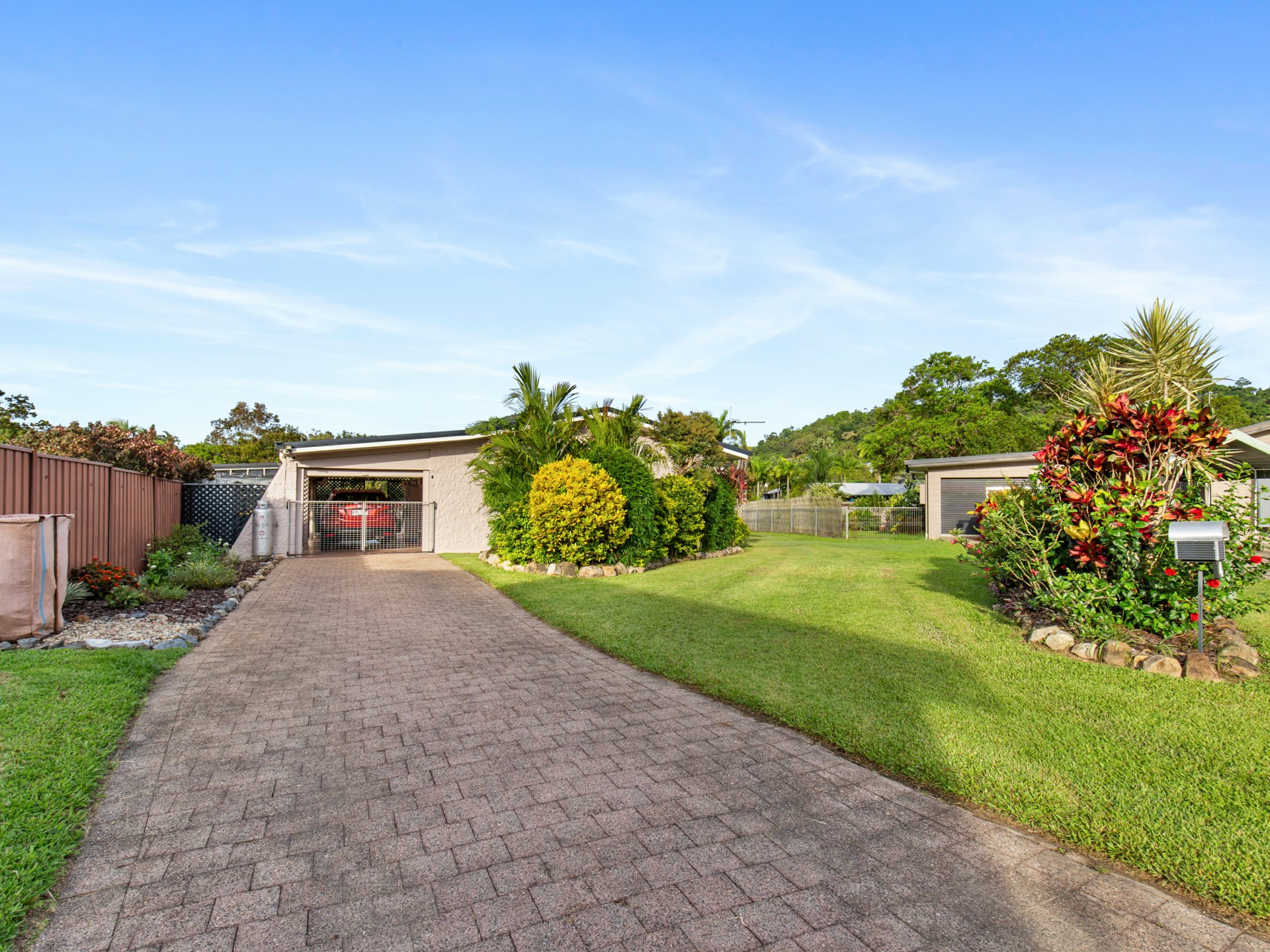 4 GALLO CL, BRINSMEAD QLD 4870, 0 habitaciones, 0 baños, House