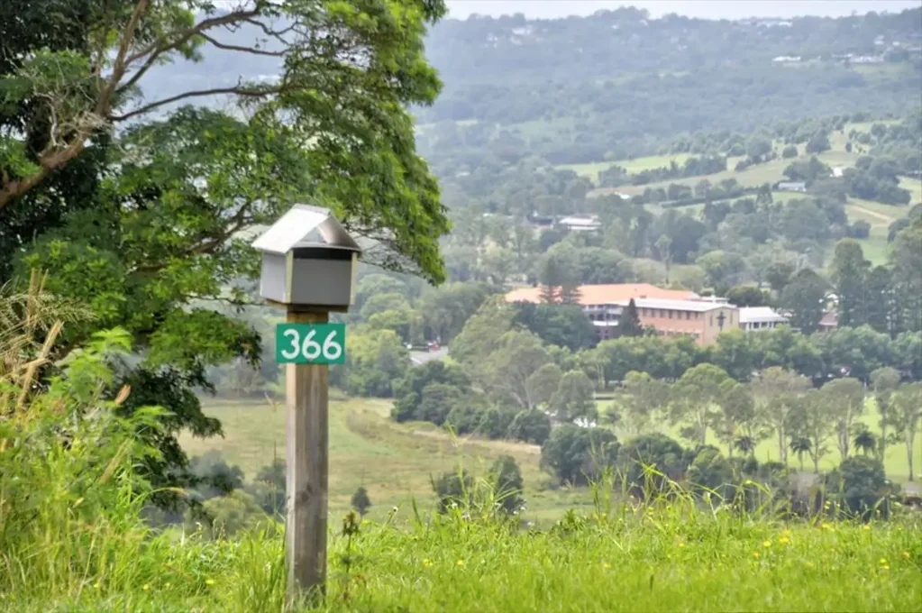 Tullera  Magnificent Valley Views