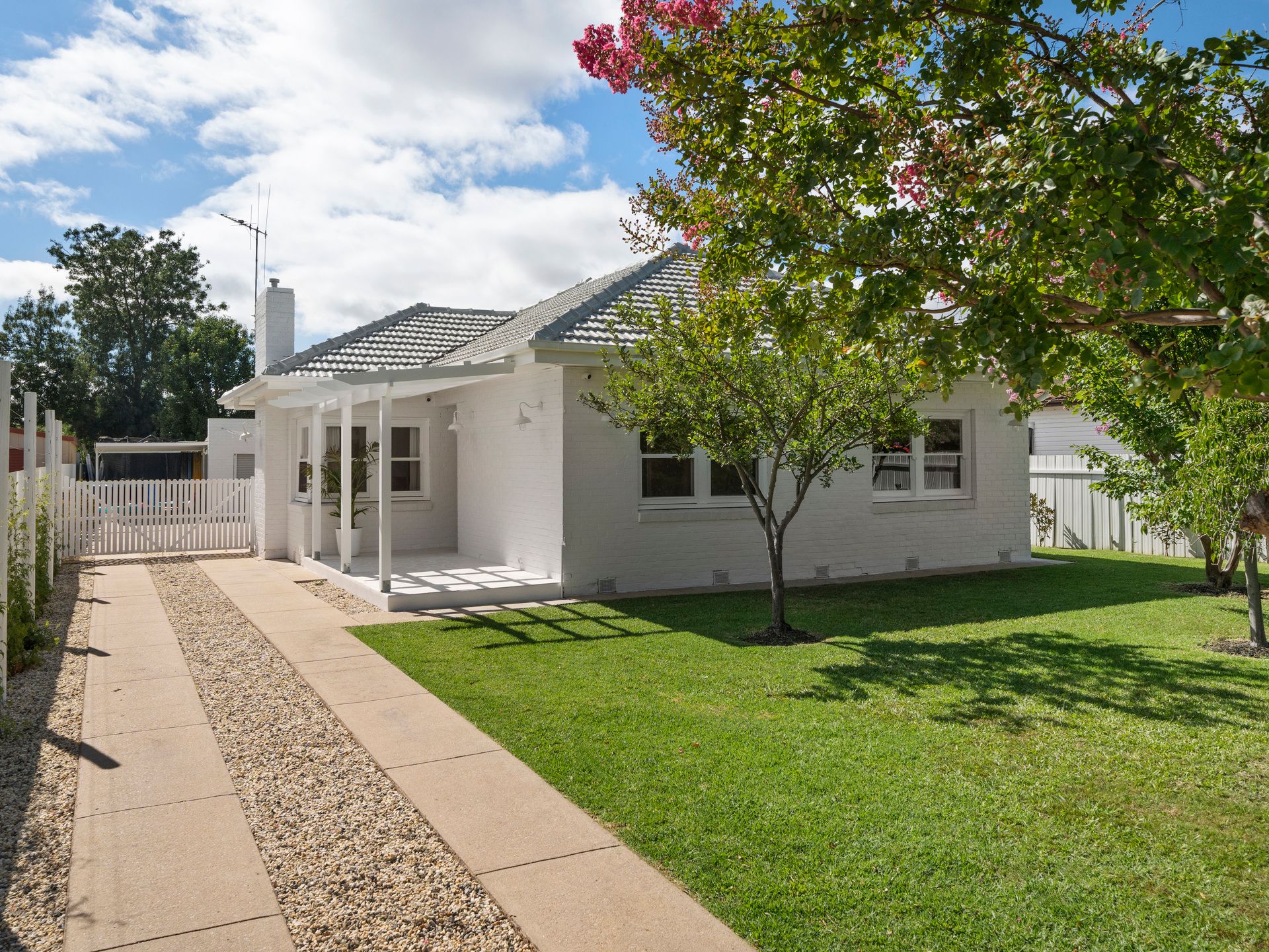 21 MARGARET ST, BENALLA VIC 3672, 0 Schlafzimmer, 0 Badezimmer, House