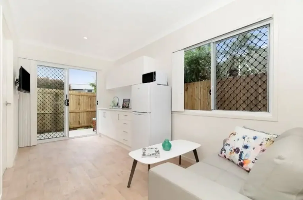 ROCKLEA GEM