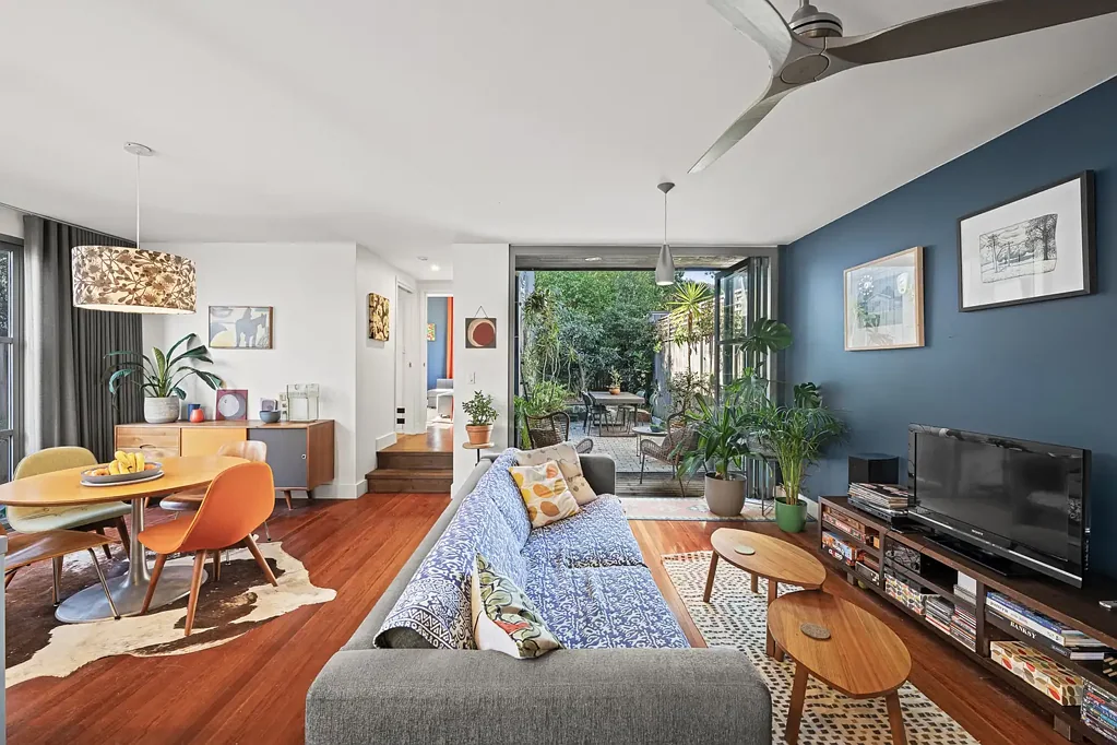 Ashfield 3 Slaapkamer Creative and Trendy 3-Bedroom Haven Bordering Summer Hill
